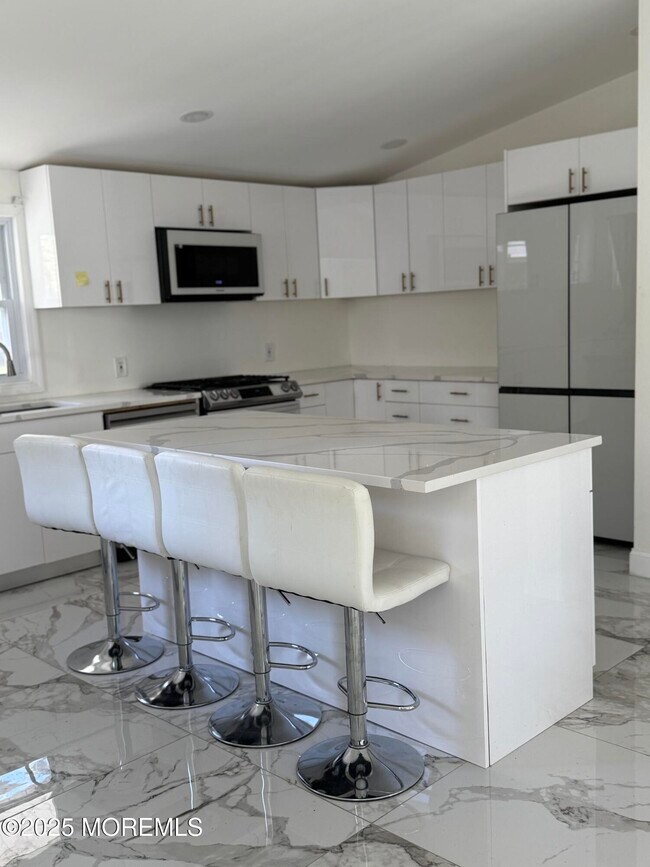 Foto del edificio - 429 Brookside Ave