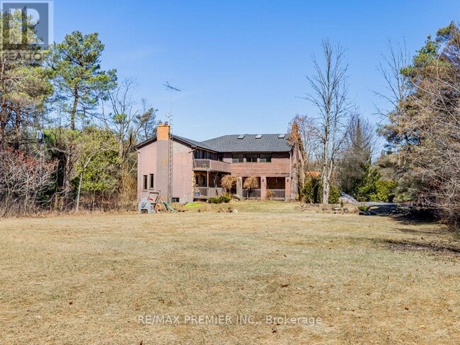 Building Photo - 4282 Vivian Rd