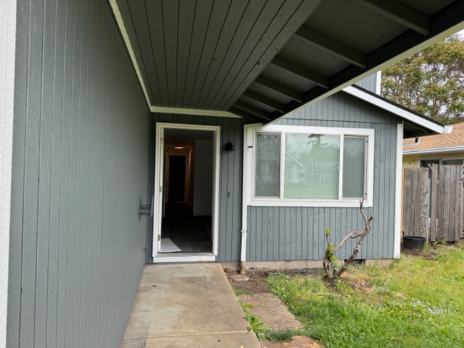 Photo - 7109 SE Martins St House