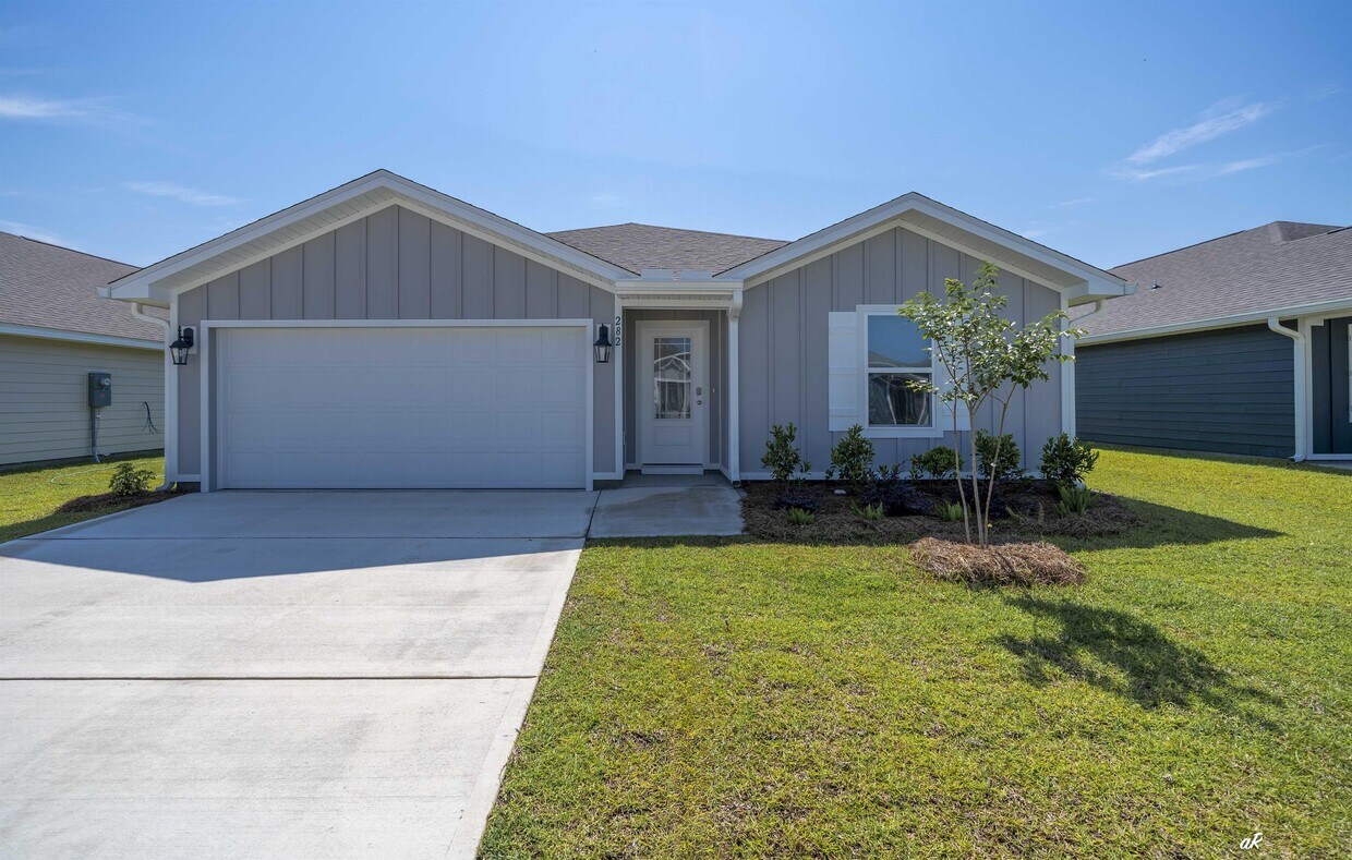 Foto principal - 282 Boggy Creek Way