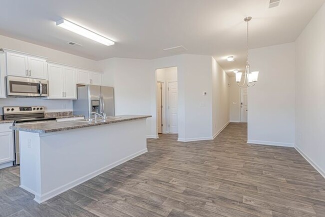 Building Photo - 3 Bedroom 2.5 Bathroom Townhome is located...