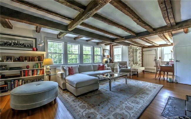 Foto del edificio - 96 Kings Hwy N