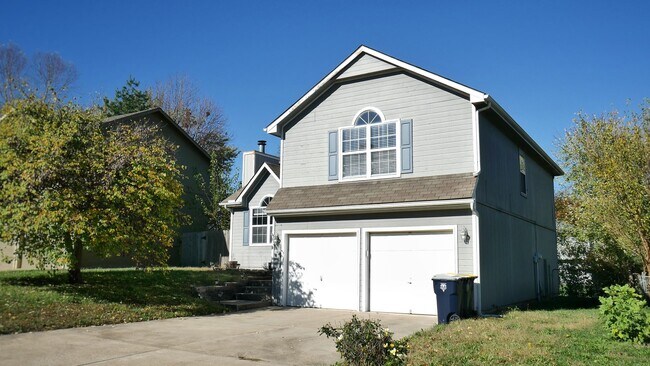 Foto del edificio - COMING SOON- 3bd/2bath Home North of the River!!