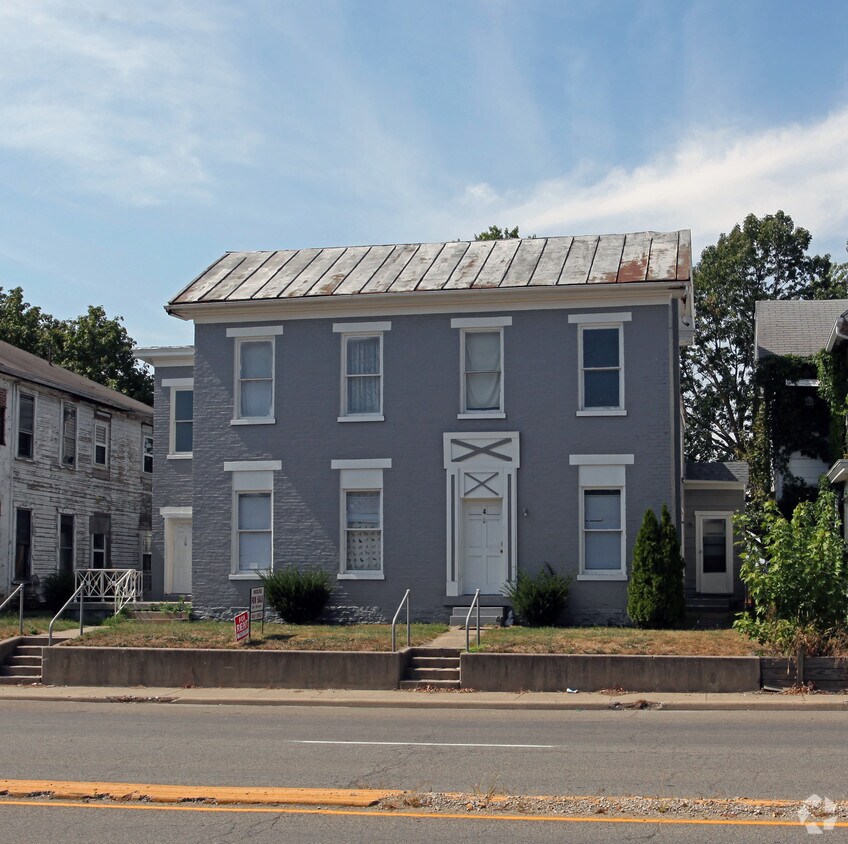 Building Photo - 314 N 9th St