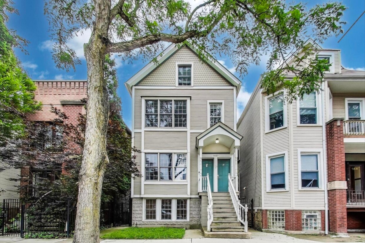 Foto principal - 1437 W Oakdale Ave