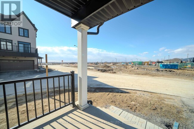 Building Photo - 1220 Greentree Path