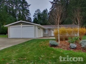 Building Photo - 4911 64th Ave W