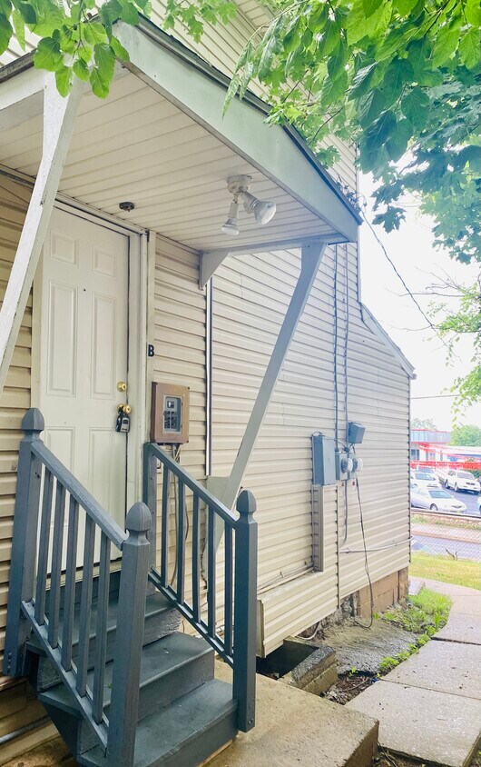 Exterior - 274 Frederick Street
