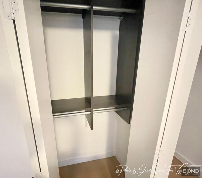 Foto del edificio - 222 E 39th St