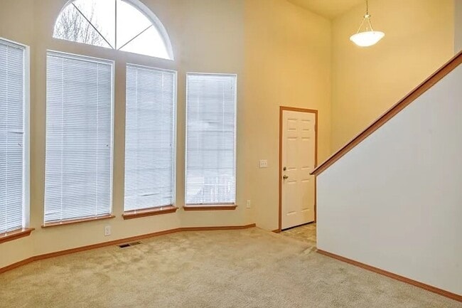 Building Photo - 3Bd/2Ba Marysville House