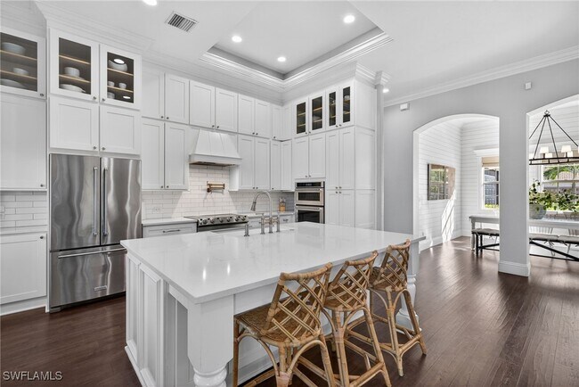 Foto del edificio - 24920 Divot Dr