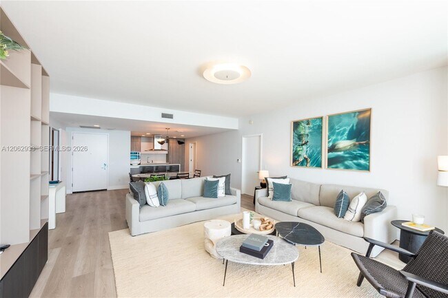 Foto del edificio - 360 Ocean Dr