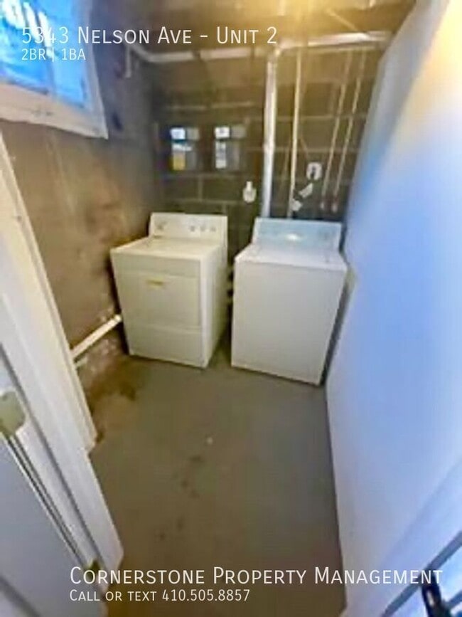 Building Photo - 5343 Nelson Ave