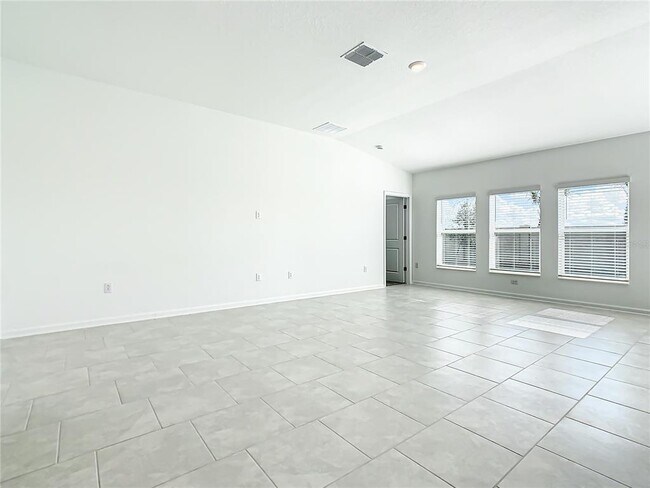 Foto del edificio - 2330 Burney Fls Ln
