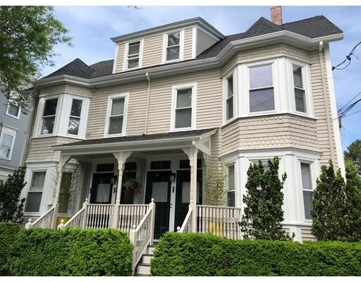 Primary Photo - 49 Ellery St