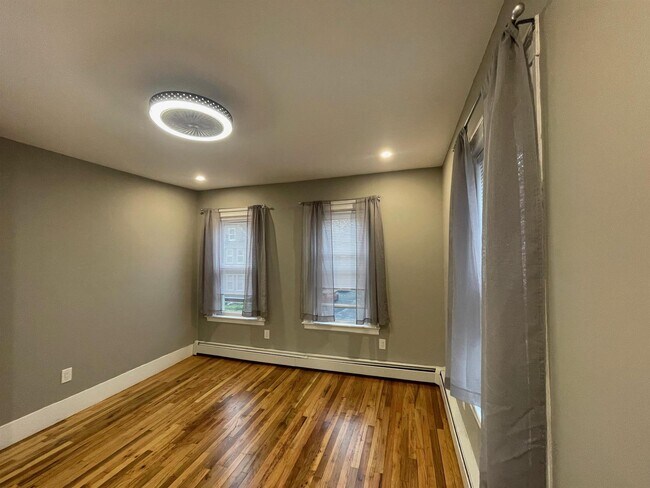 Foto del edificio - 186 Pearl St