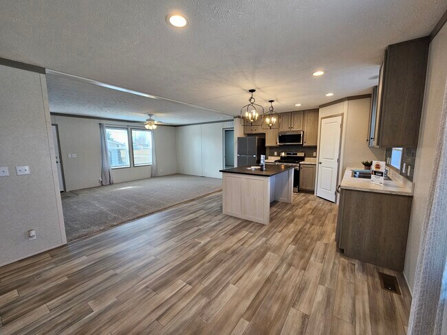 Foto del edificio - 9214 Harbor Ln