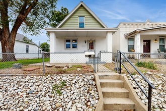 Building Photo - 4417 Pennsylvania St