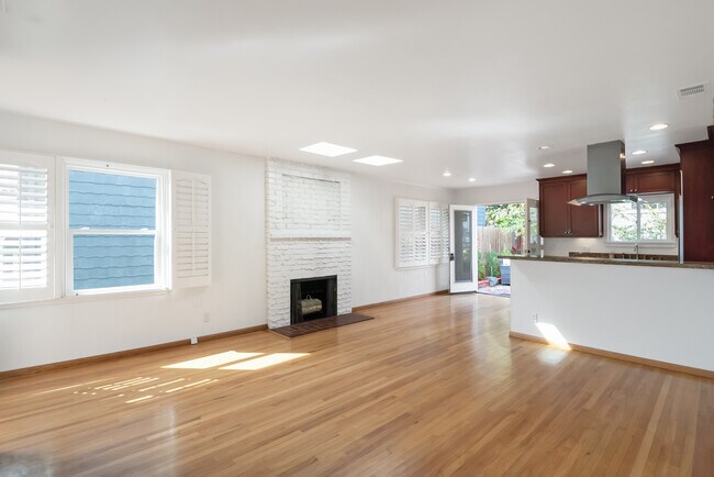 Open Floorplan - 3201 Laurel Ave