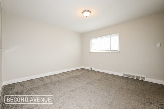 Building Photo - 1228 Eckert Rd