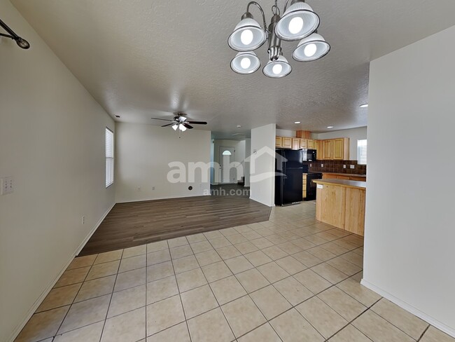 Building Photo - 9707 W Brogan Dr