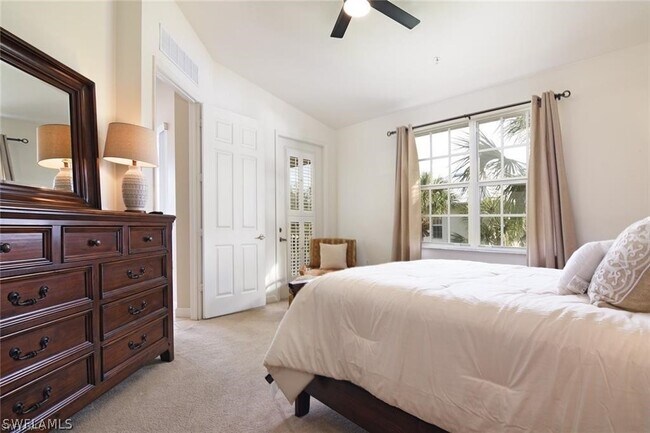 Foto del edificio - 3045 Driftwood Way
