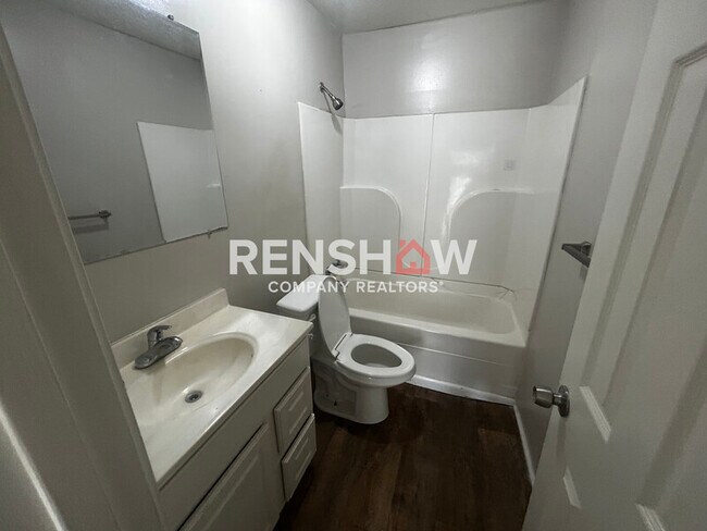 Foto del edificio - 926 Old Hickory Blvd