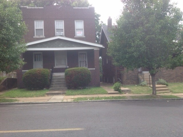 Foto principal - 3808 Meramec St