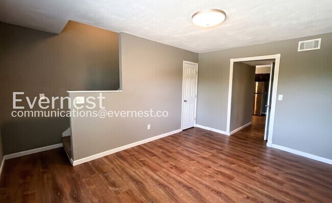 Foto del edificio - 3308 Roadrunner Trail