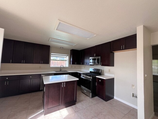 Foto del edificio - No Deposit