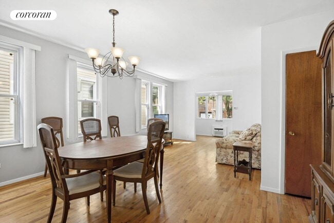 Foto del edificio - 1537 E 16th St