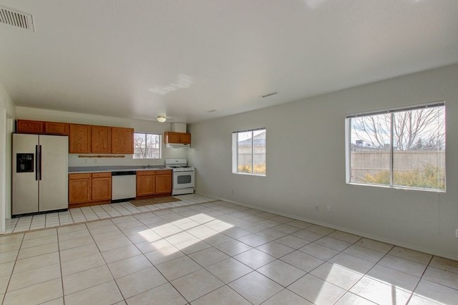 Building Photo - 4517 N. Miner Road 3