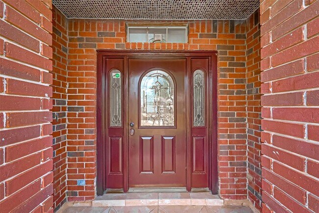 Foto del edificio - 4611 Trevor Hill Dr