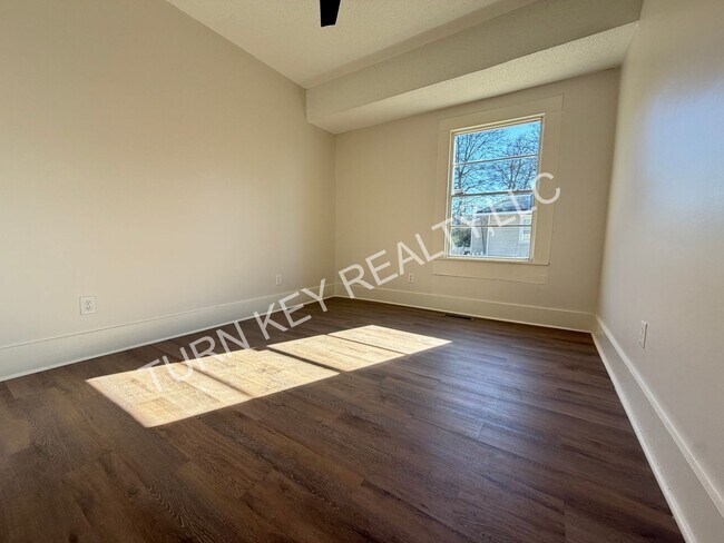 Building Photo - Home for Rent in Birmingham
