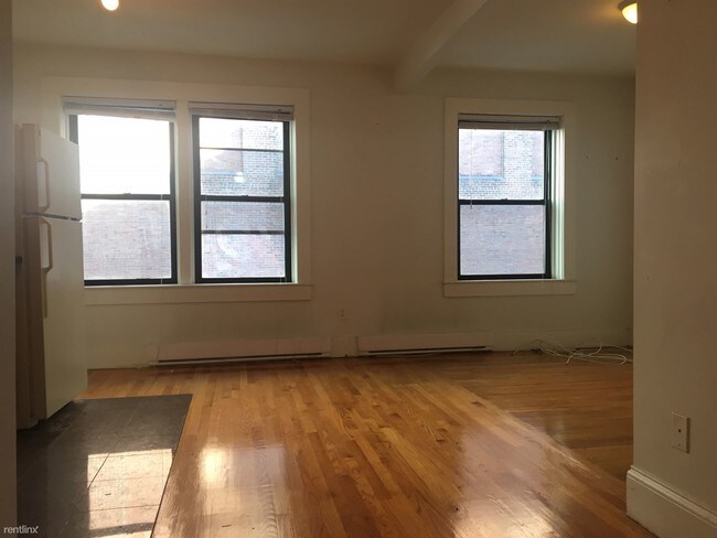 Building Photo - 100 Warrenton St