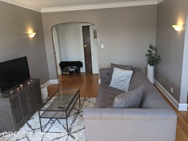Foto del edificio - 2 br, 1 bath House - 4132 N Kedvale #310
