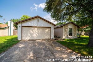 Foto del edificio - 14927 Moss Arbor