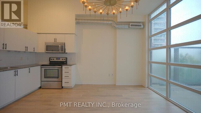 Building Photo - 1410 Dupont St