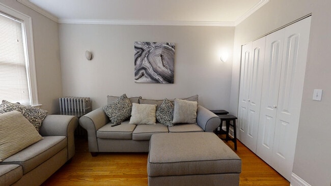 Building Photo - 1931 Grove Ave