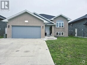 Building Photo - 1145 Aspen Ridge Cres