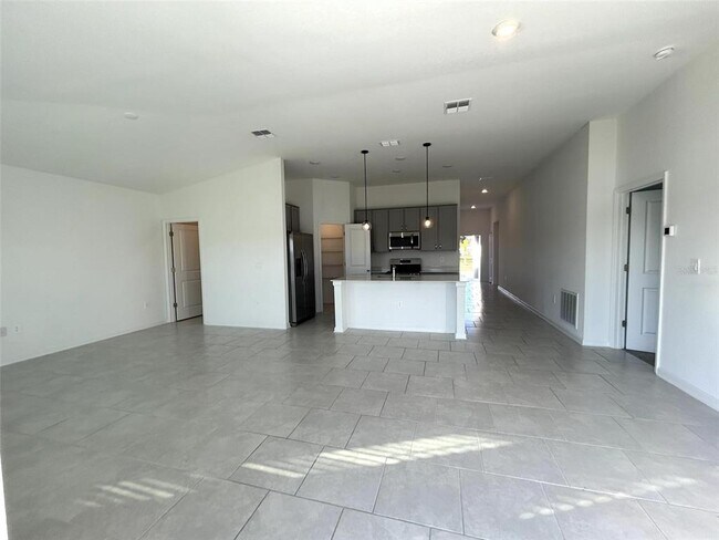 Building Photo - 4834 Edensbridge Ln