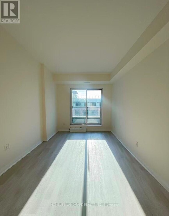 Building Photo - 3260 Sheppard Ave E