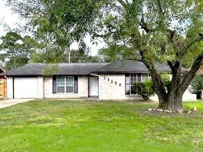 Building Photo - 11122 Dalebrook Dr
