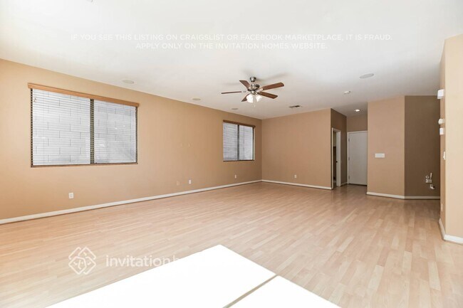 Foto del edificio - 9025 Barnwell Ave