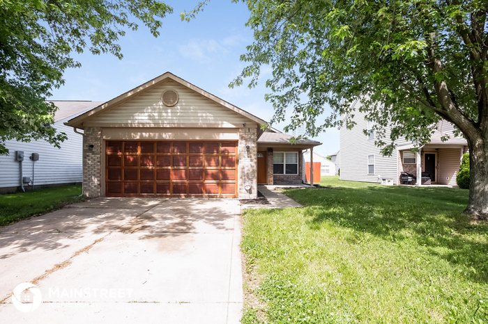 Primary Photo - 2810 Braxton Dr