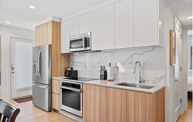 Foto del edificio - 2216 40th Pl NW