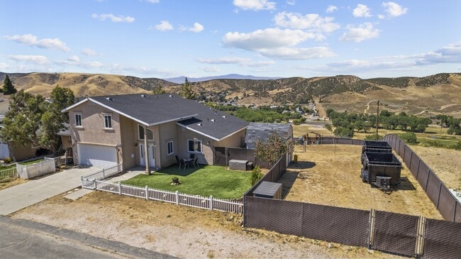 Building Photo - 14625 Flintstone Dr