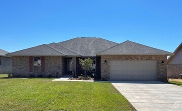 Building Photo - 5810 Crestlake Dr