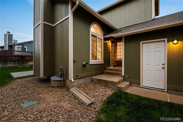 Building Photo - 9464 Devon Ct