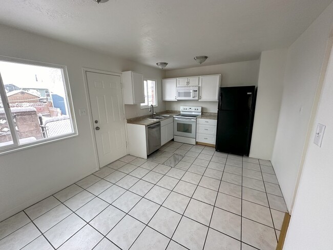 Photo - 725 S 1000 W (Salt Lake City, UT) Apartment